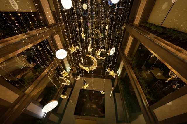 Ramazan Süslemeleri Her Yıl Daha Geniş Alanlara Yayılıyor